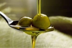 olive oil over olives