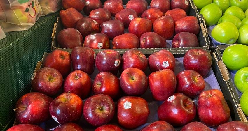 Red Delicious apples - The 12th sweetest apple