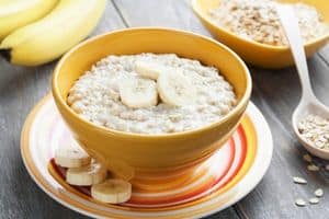 Instant Oatmeal vs Oatmeal: The Oats Difference