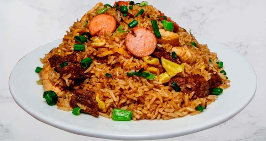 Brown rice dinner with chicken sausage and beef