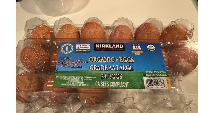 Organic eggs at my home I bought in the supermarket.